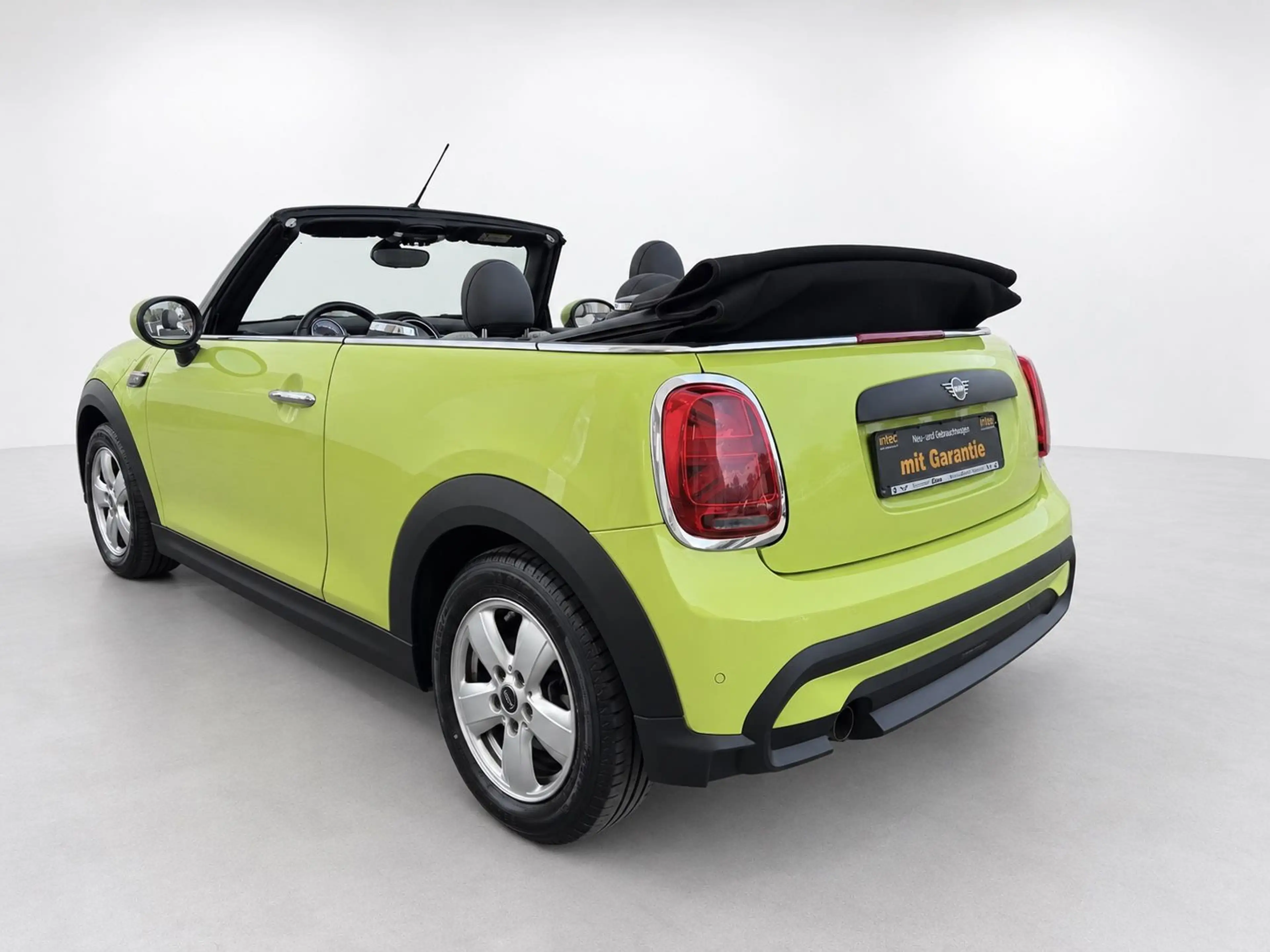 MINI One Cabrio One Classic Trim Navi Ambiente SHZ — photo 11