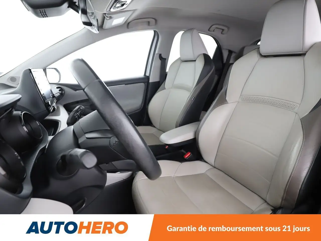 Toyota Yaris Yaris — photo 10