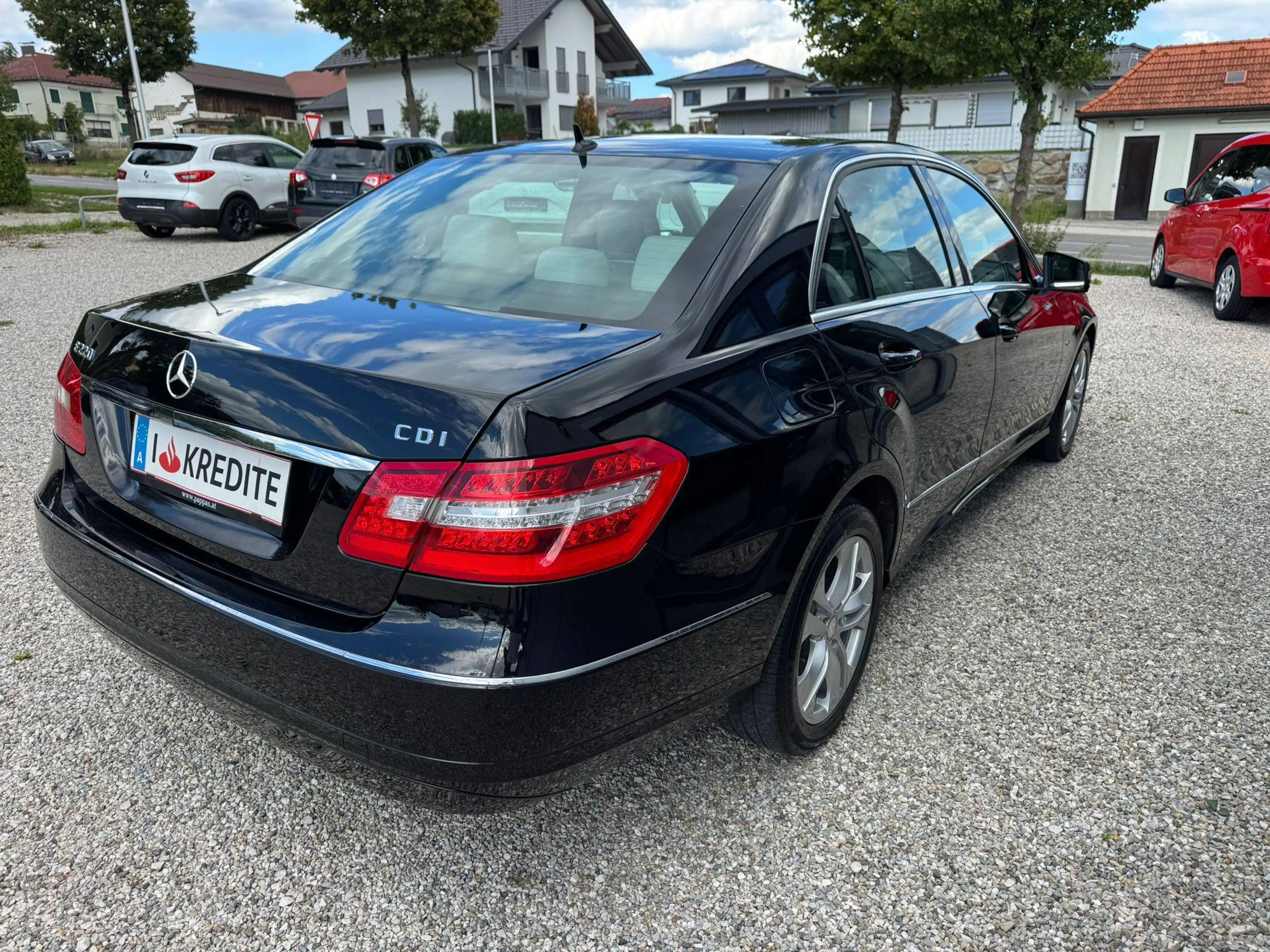 Mercedes-Benz E 220 E 220 CDI BlueEfficiency (212.002) — photo 4