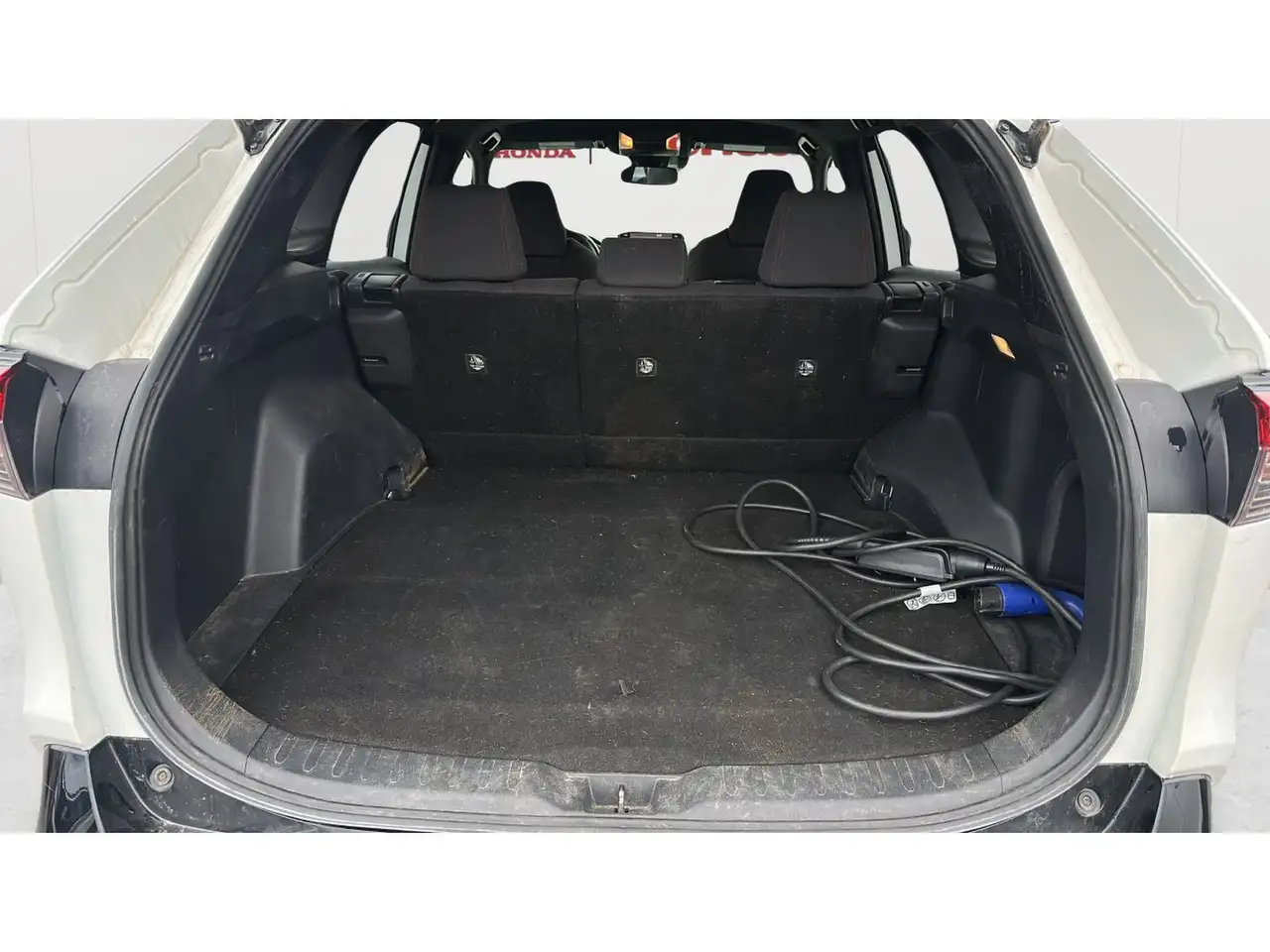 Toyota RAV 4 Prime снимка Toyota RAV 4 Prime