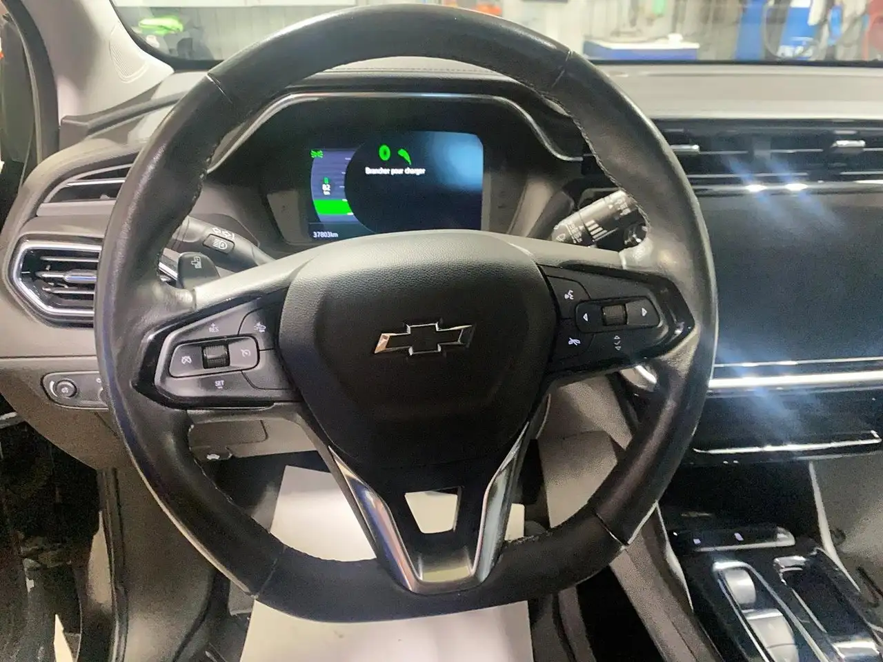 Chevrolet Bolt photo Chevrolet Bolt