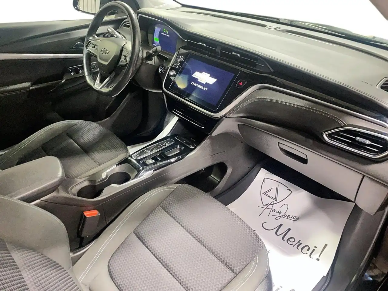 Chevrolet Bolt photo Chevrolet Bolt