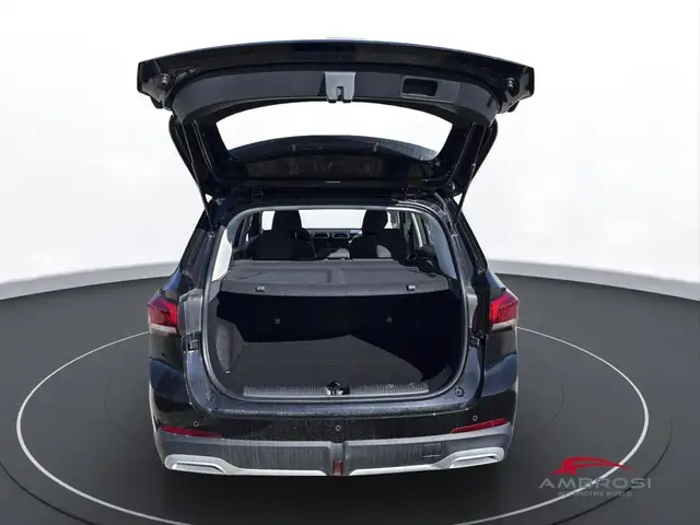 MG MG ZS view 9