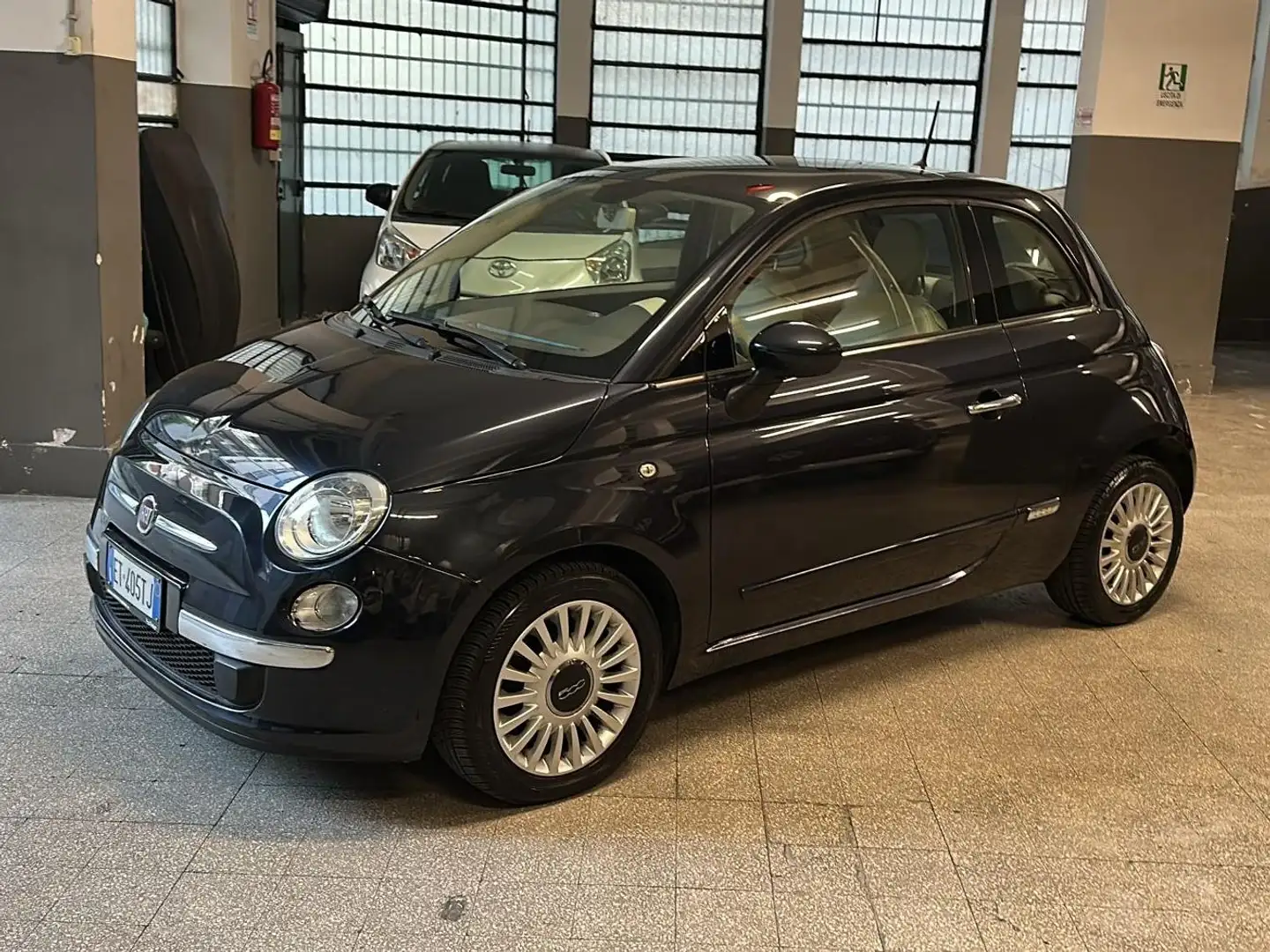 Fiat 500 500 III 1.2 Lounge 69cv E6 Zwart - 1