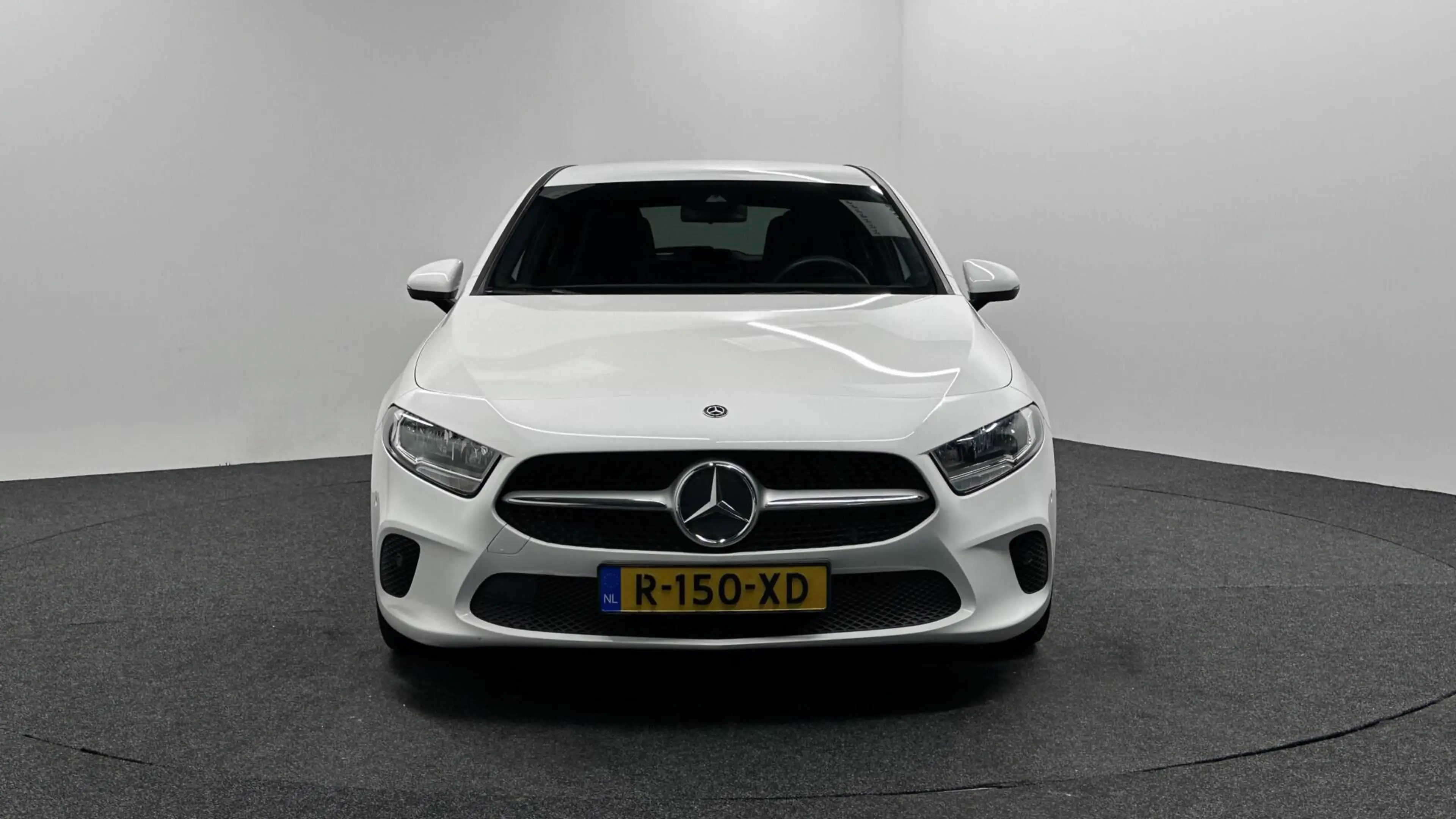 Mercedes-Benz A 200 Advantage LEER NAVI CAMERA CRUISE LM ECC. — photo 6