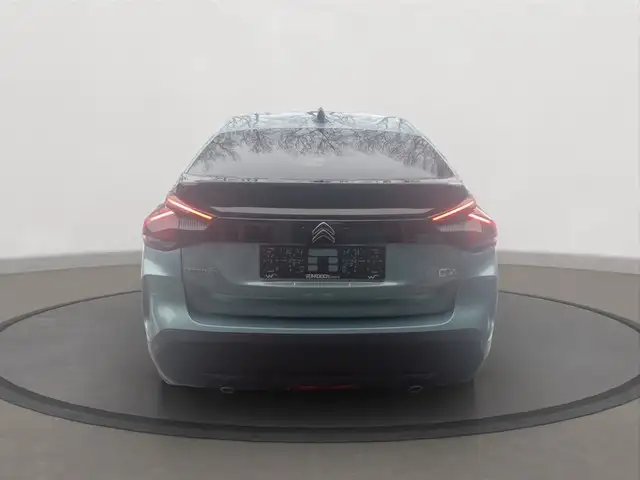Citroen C4 view 4