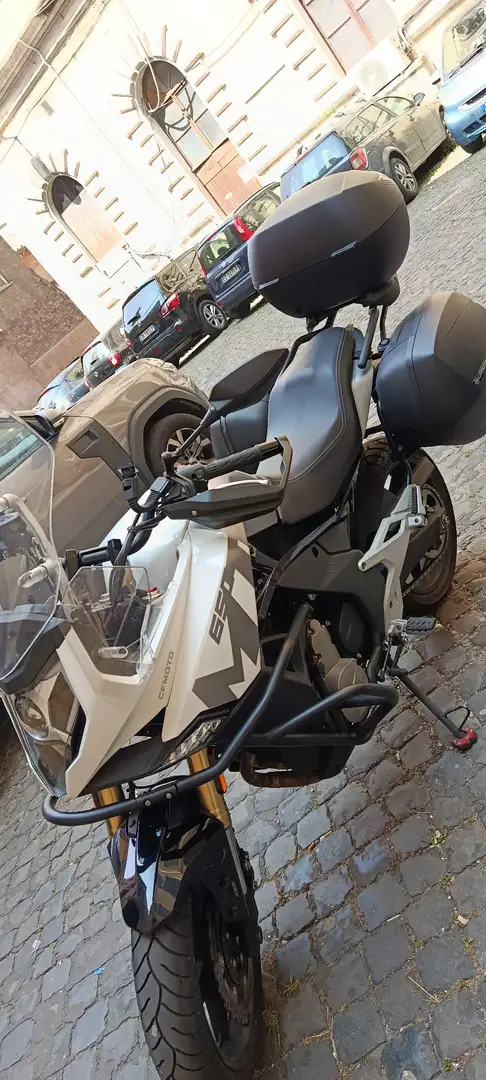 CFMOTO 650 MT Grigio - 1