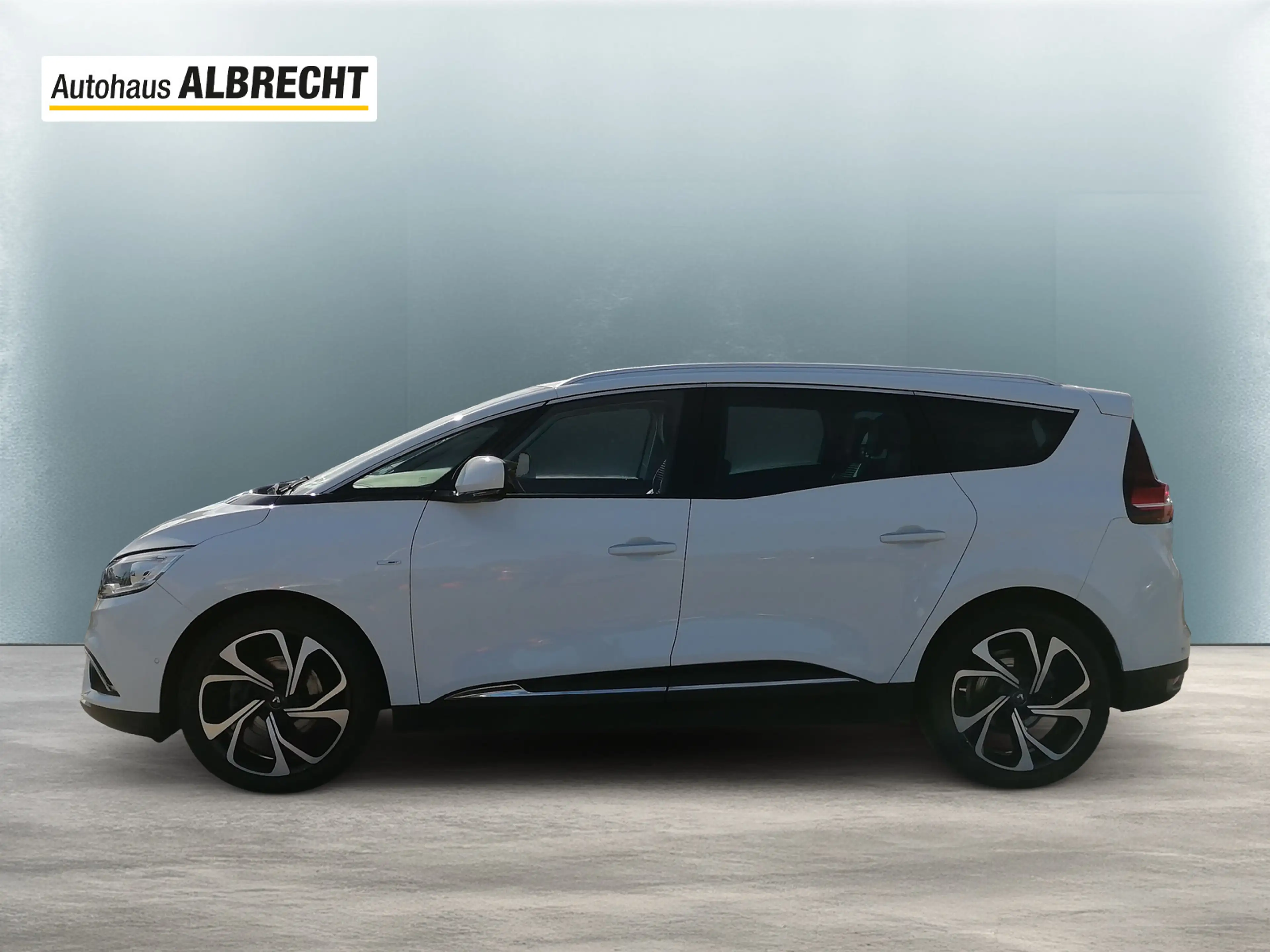 Renault Grand Scenic BOSE-Edition 1.7 BLUE dCi 120 — photo 2