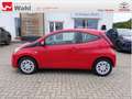 Toyota Aygo X Rouge - thumbnail 3