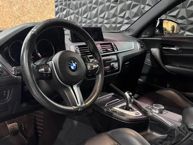 BMW M2 view 7