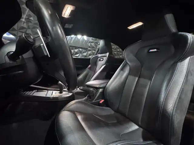BMW M2 view 9