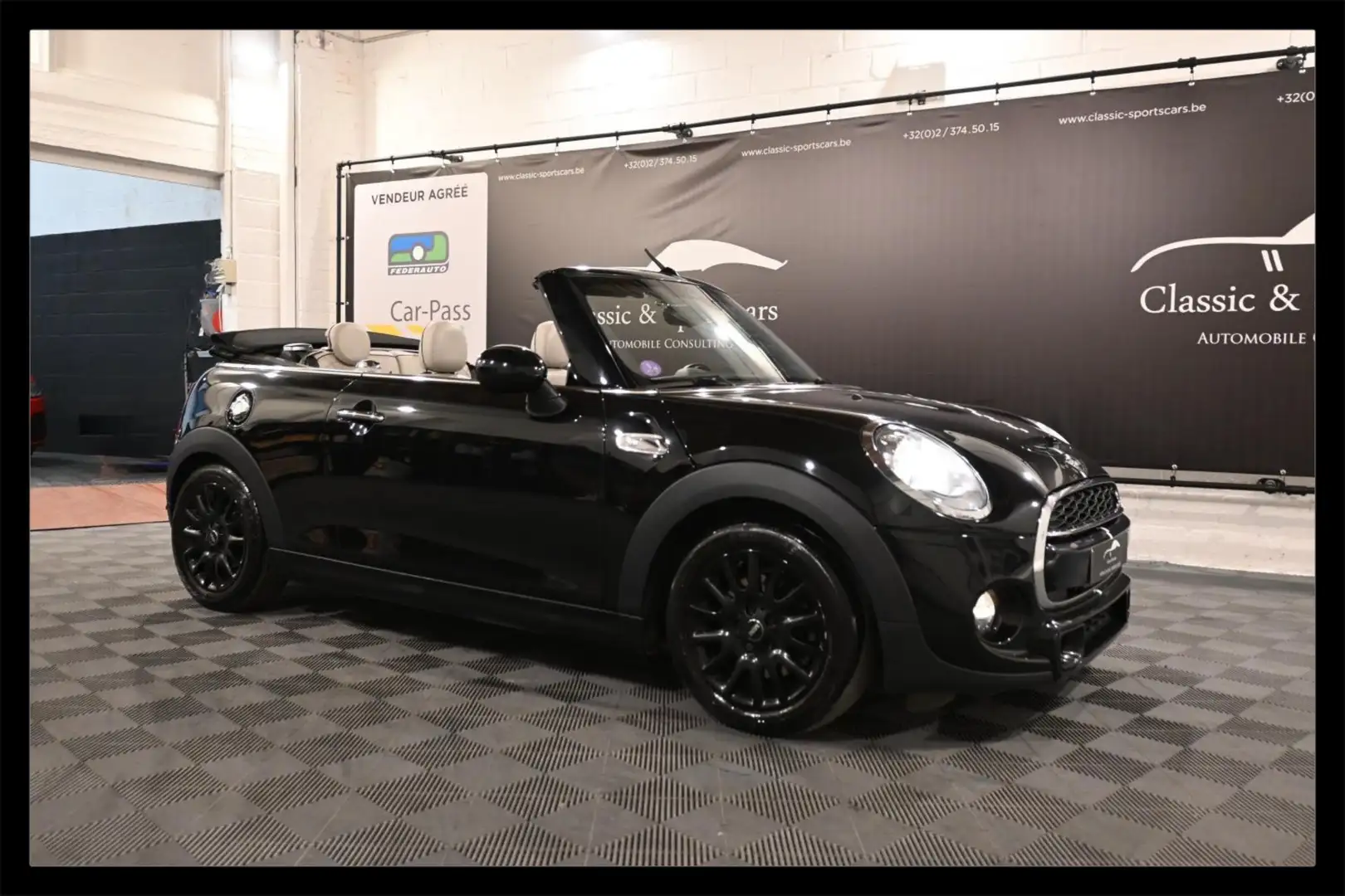 MINI Cooper S Cabrio 2.0i CABRIOLET / CUIR / LEDS / GPS NAVI / PDC !! Noir - 1
