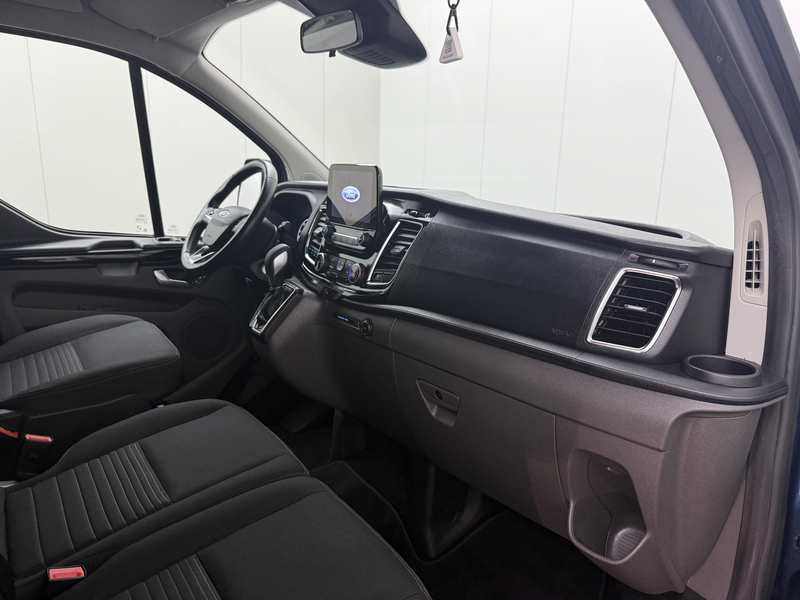 Ford Transit Custom 2.0TDCI 170PK Automaat Lang Limited Dubbele Cabine — photo 23