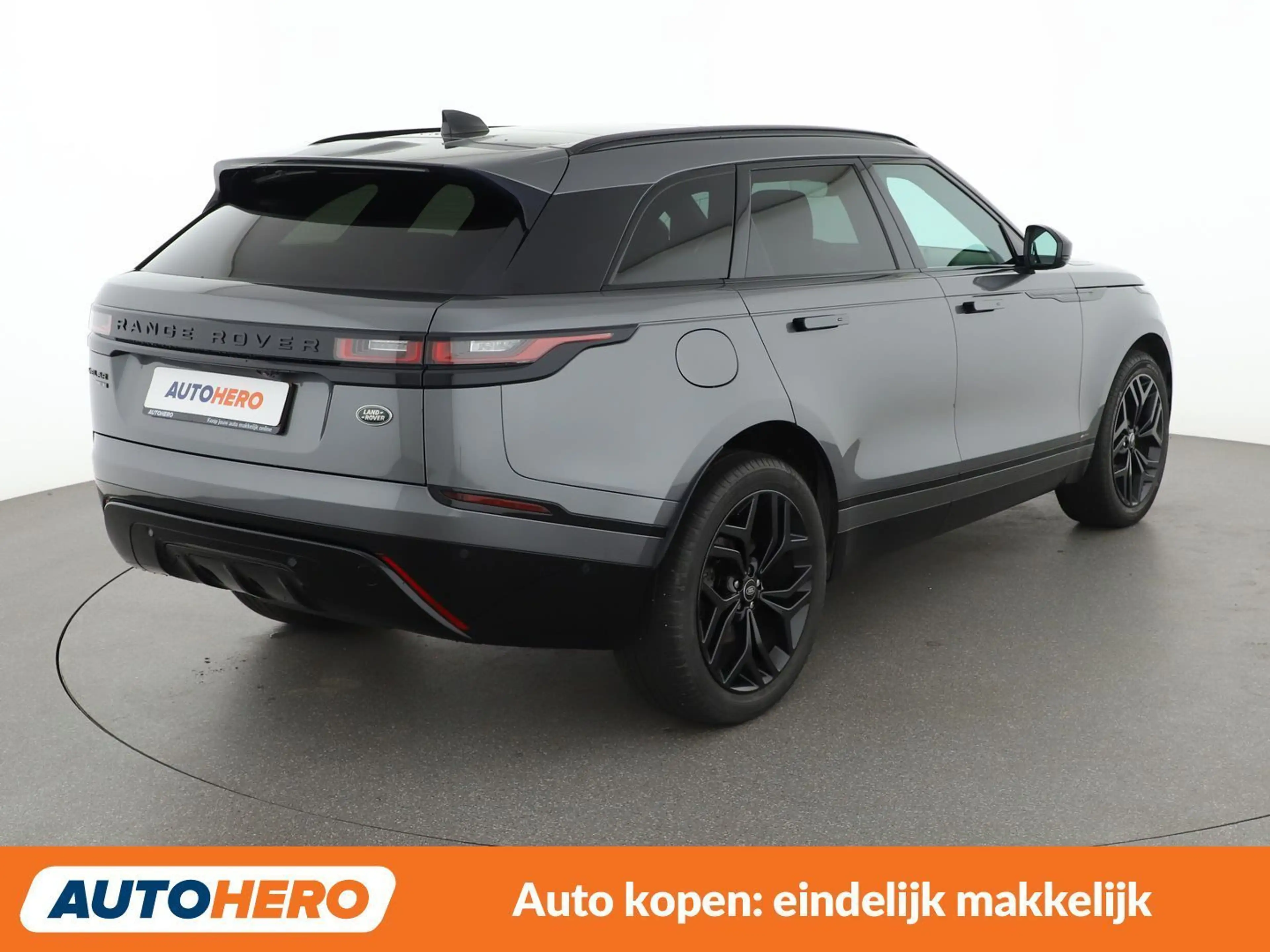 Land Rover Range Rover Velar 2.0 Turbo S R-Dynamic — photo 6