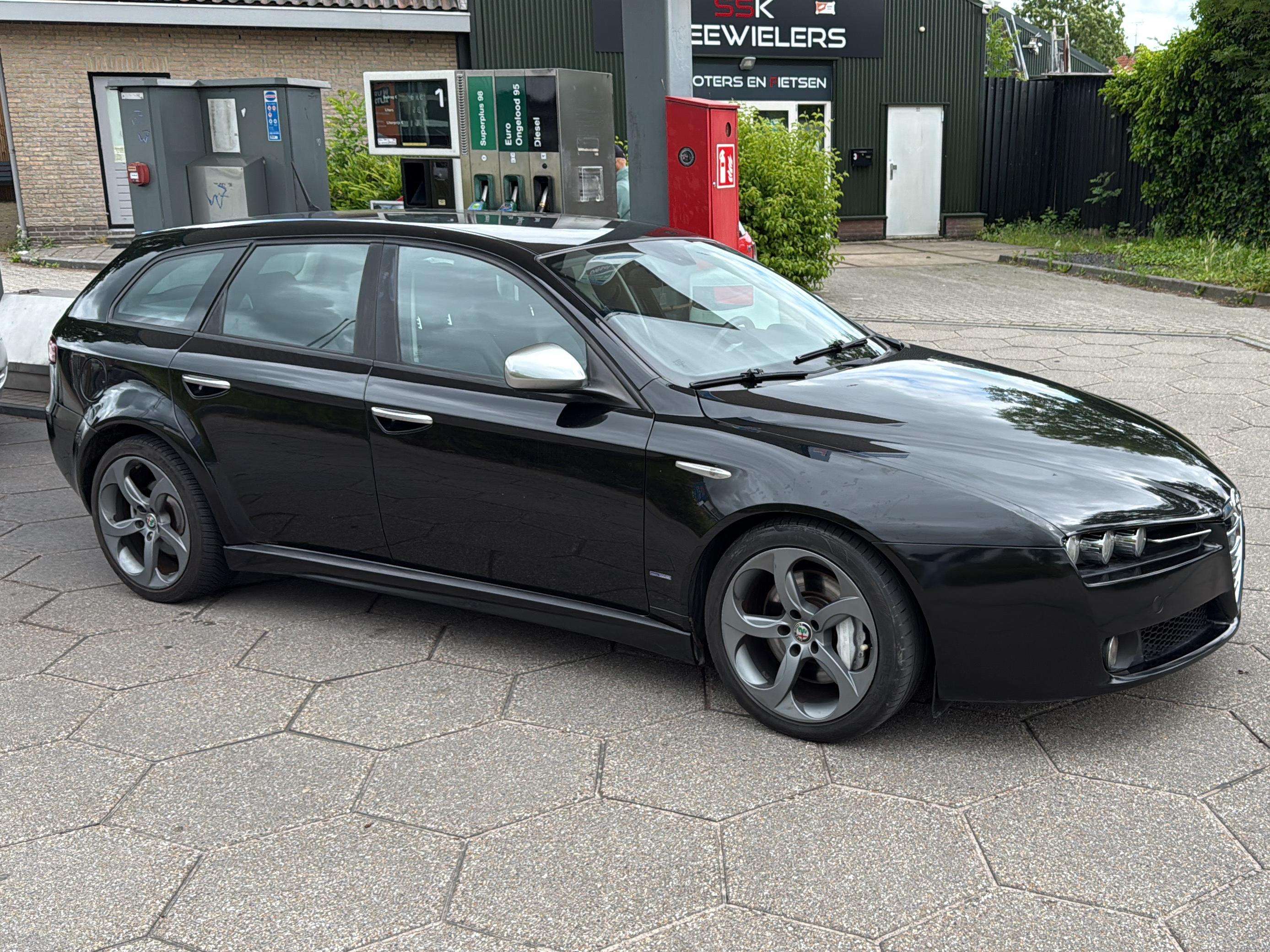2025 Alfa Romeo 159