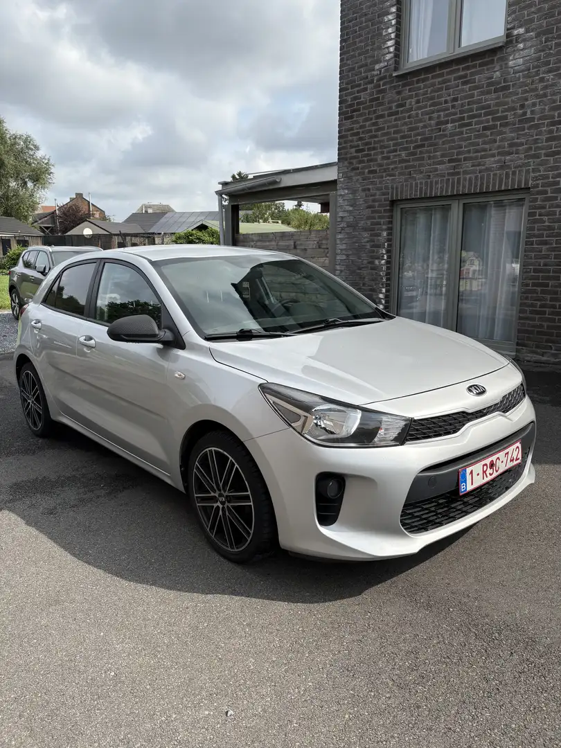 Kia Rio 1.2i Navi Edition - 2