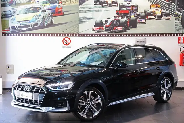Audi A4 allroad 40 TDI S-Tronic Identity Contrast - MATRIX/SEDILI ELETTRICI-VENTILATI-RISCALDABILI/CERCHI 19"