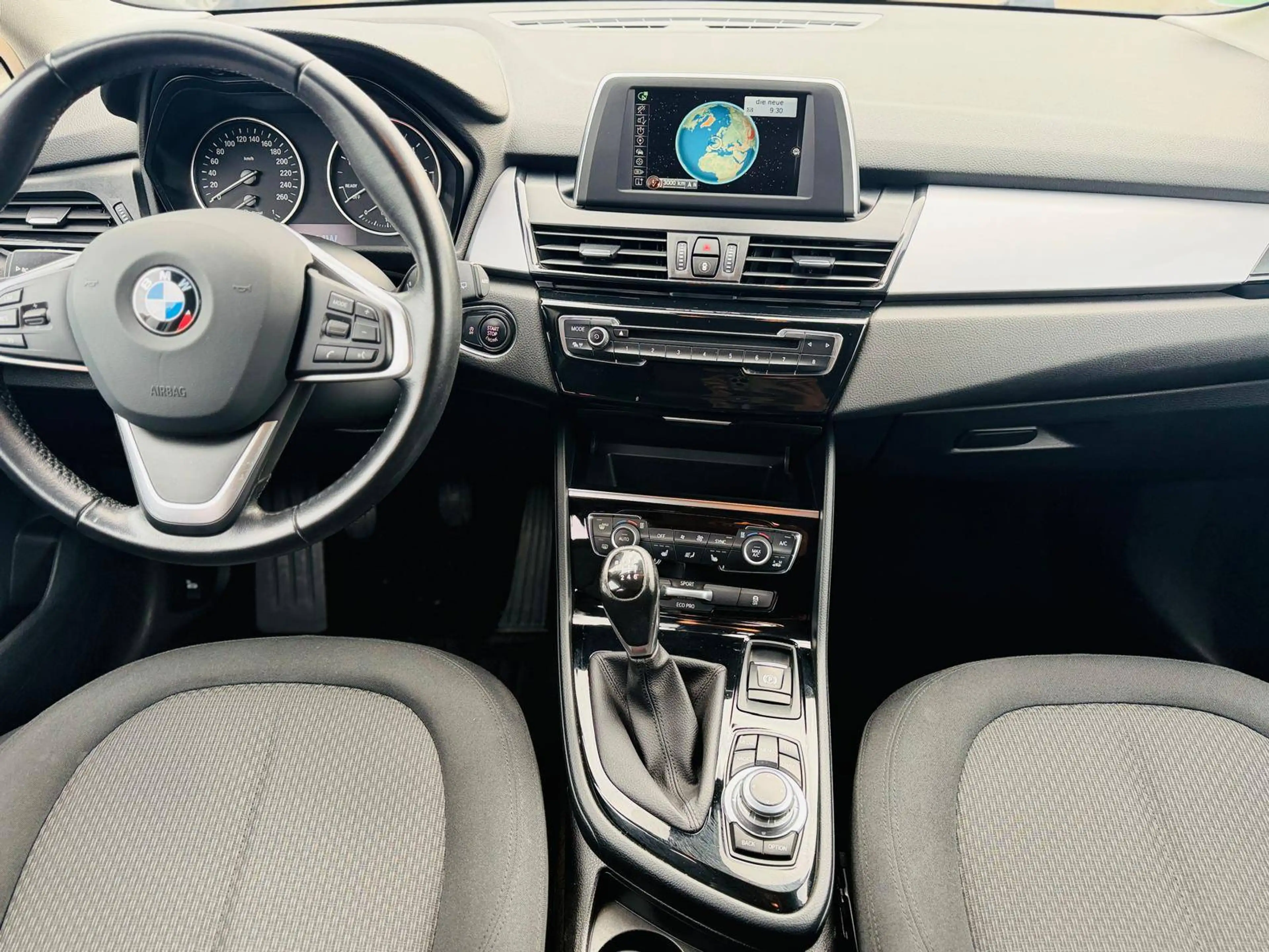 BMW 216 216 d Active Tourer TÜV 05/2028 Service Frisch Finanzierung möglich — photo 7