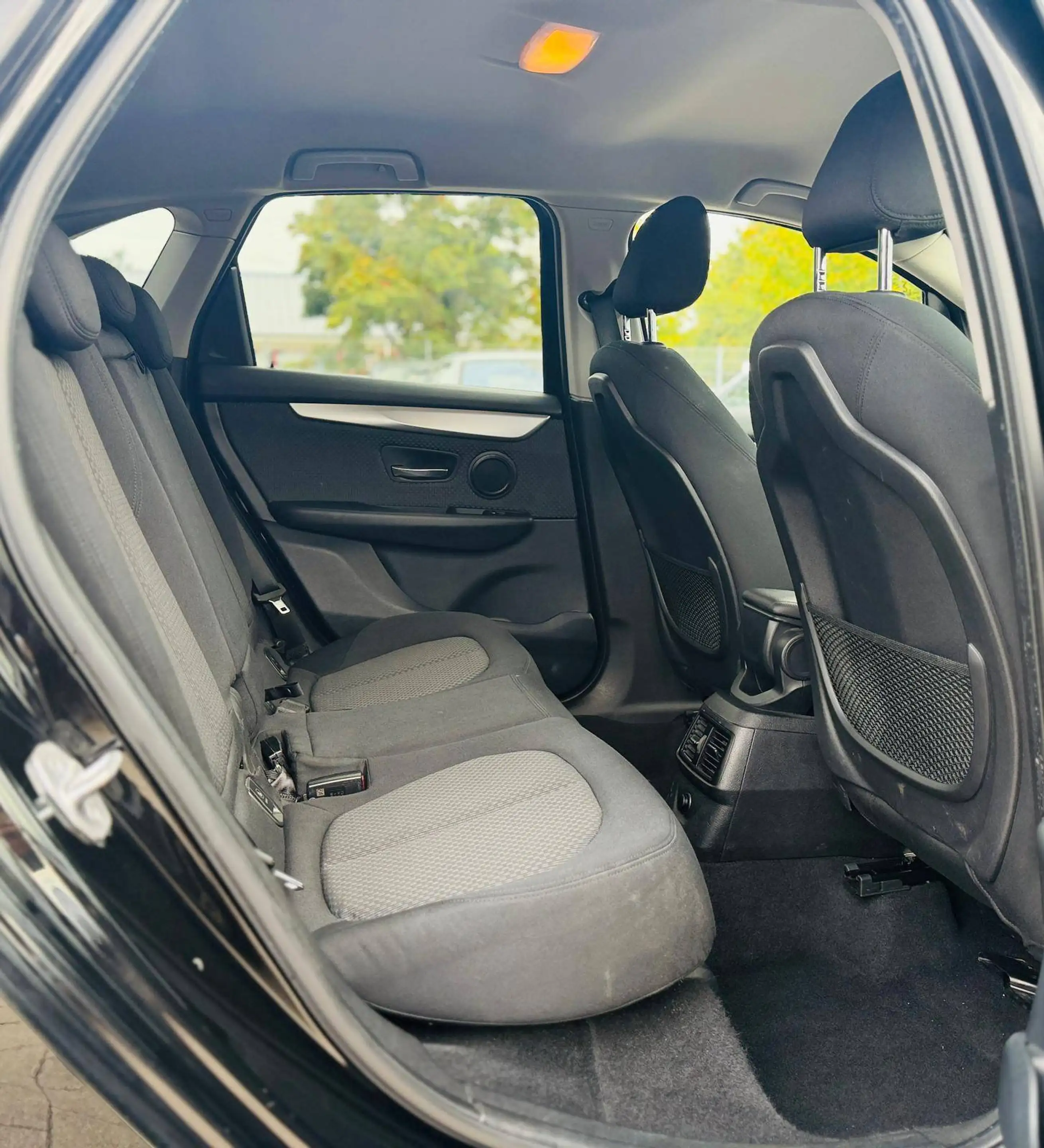 BMW 216 216 d Active Tourer TÜV 05/2028 Service Frisch Finanzierung möglich — photo 8