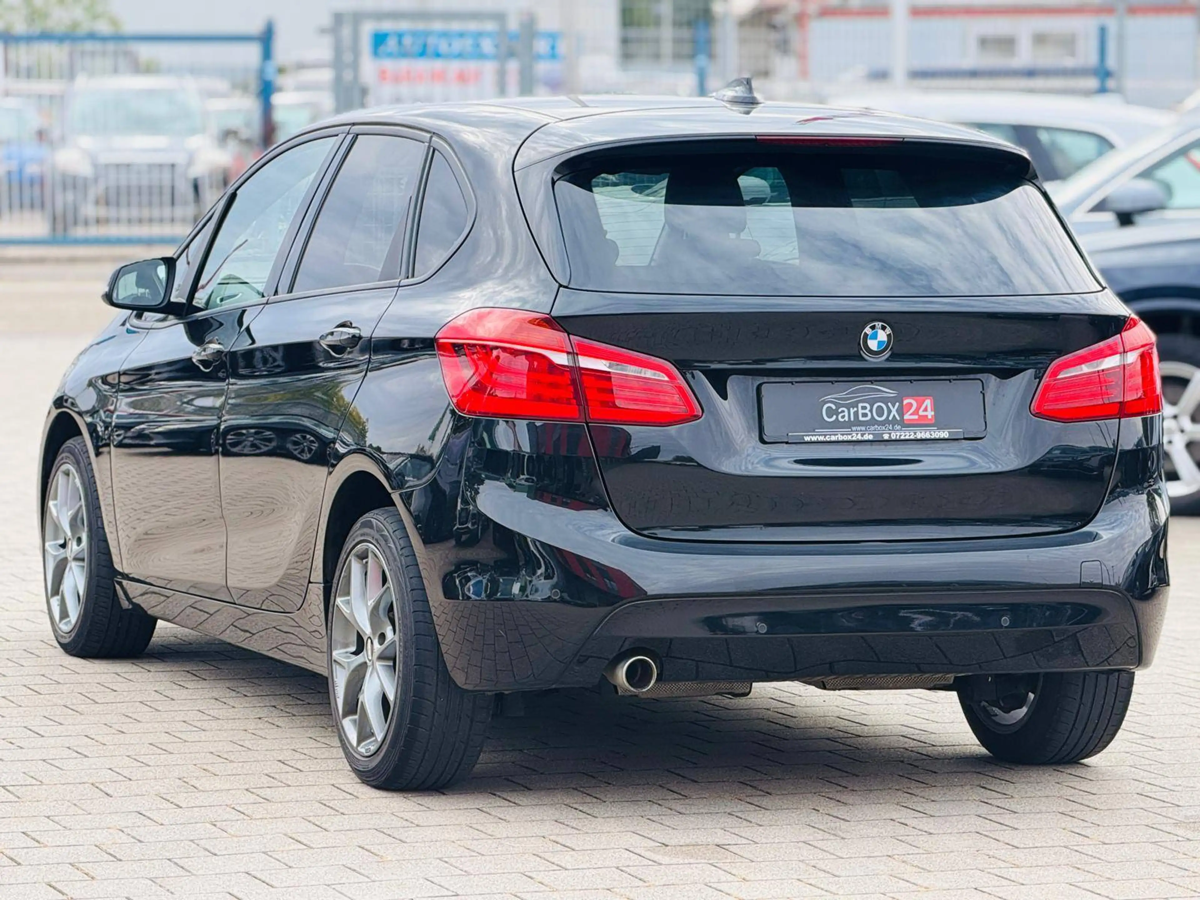 BMW 216 216 d Active Tourer TÜV 05/2028 Service Frisch Finanzierung möglich — photo 17