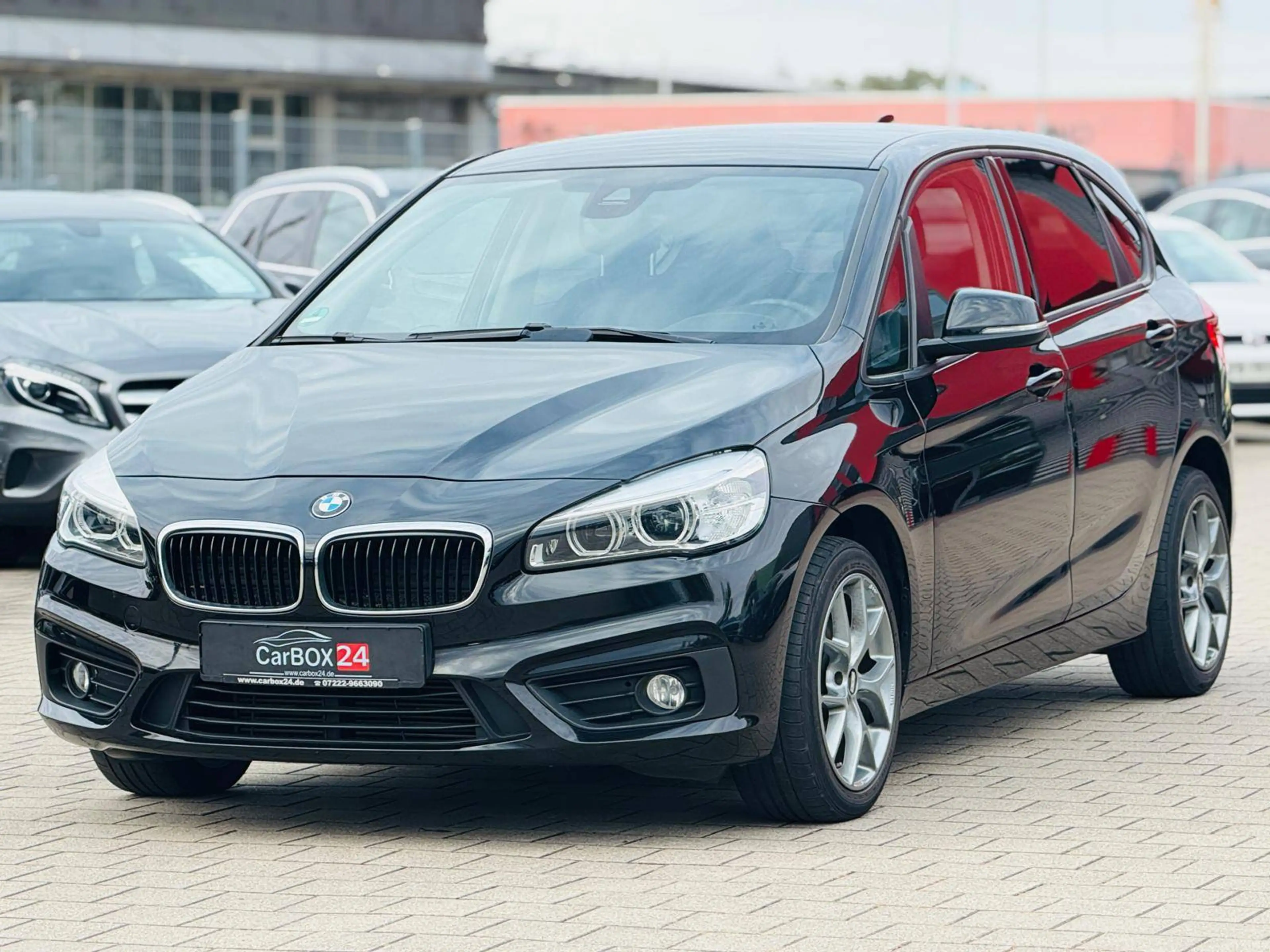 BMW 216 216 d Active Tourer TÜV 05/2028 Service Frisch Finanzierung möglich — photo 3