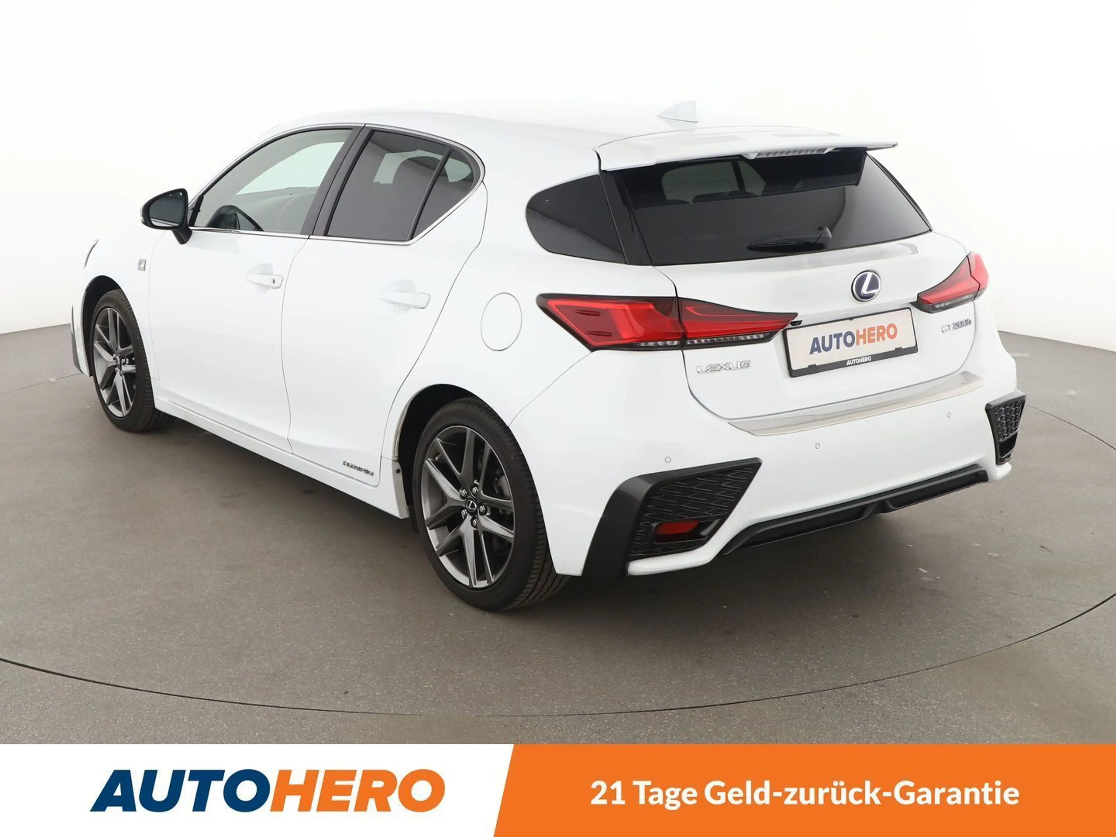 Lexus CT 200h CT 200h F SPORT Aut.*NAVI*ACC*CAM*PDC* — photo 4