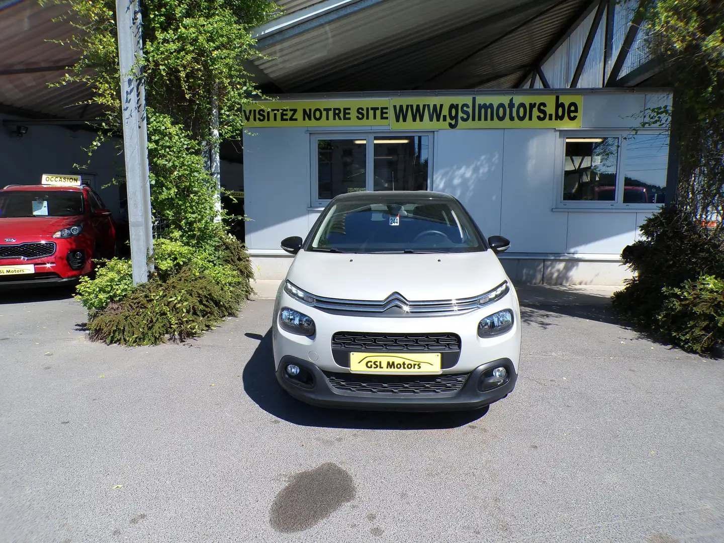 Citroen C3 1.2i 83cv beige 01/20 Airco GPS Cruise Capteur USB Beige - 2