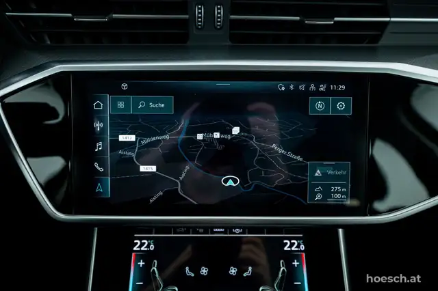 Audi A6 view 12