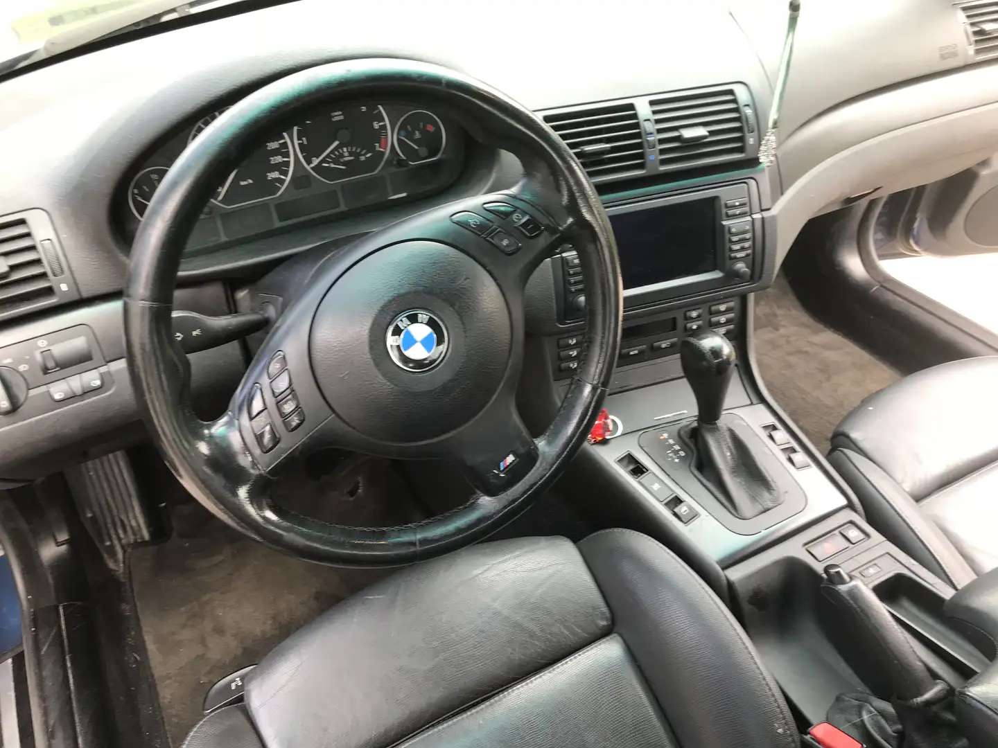 BMW 330 330i Touring Aut. - 1