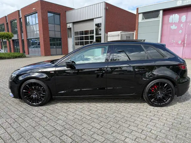 Audi A3 view 5