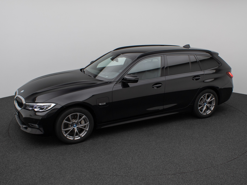 BMW 330 SportLine Laser HUD DAB HiFi Komfort PDC — photo 12