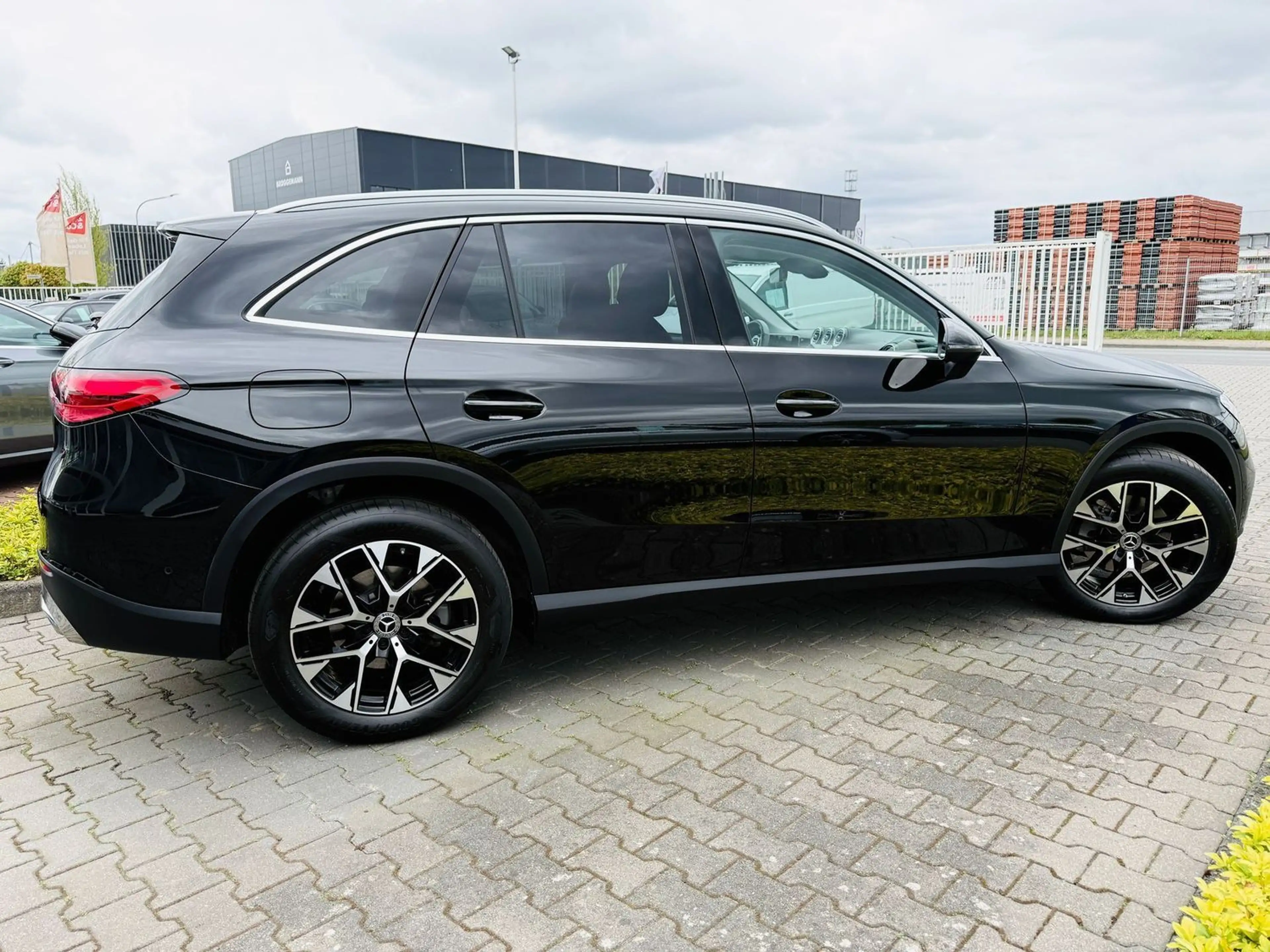 Mercedes-Benz GLC 220 d 4M PROGRESSIVE, LED, PTS, RFK, AHK, Totw., — photo 6