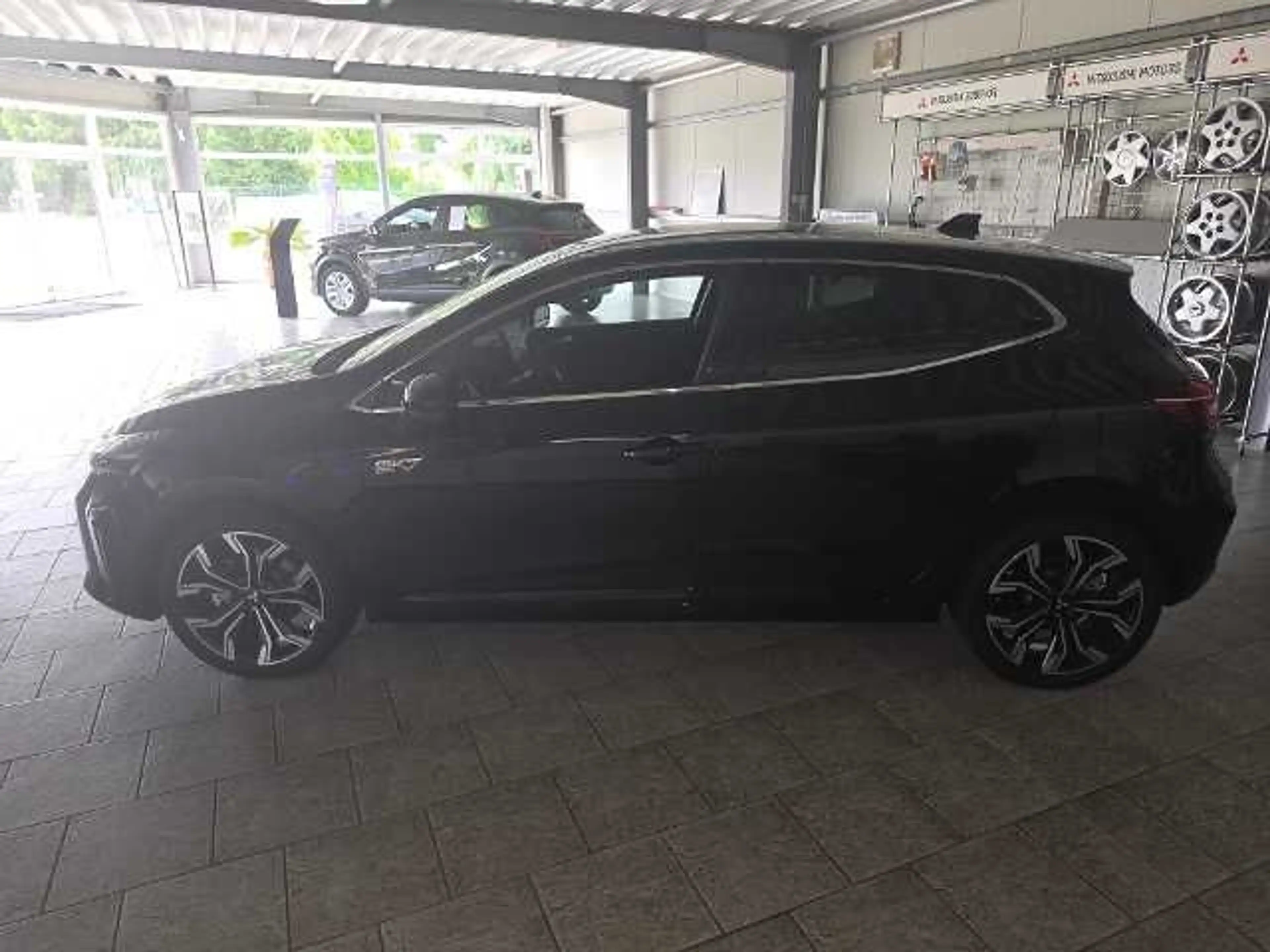 Mitsubishi Colt EDITION 1.6 Hybrid — photo 2