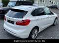 BMW 225 Active Tourer Luxury Line/ Pano /Head-Up Weiß - thumbnail 2