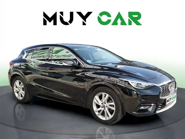 Infiniti Q30 1.6t Premium 122