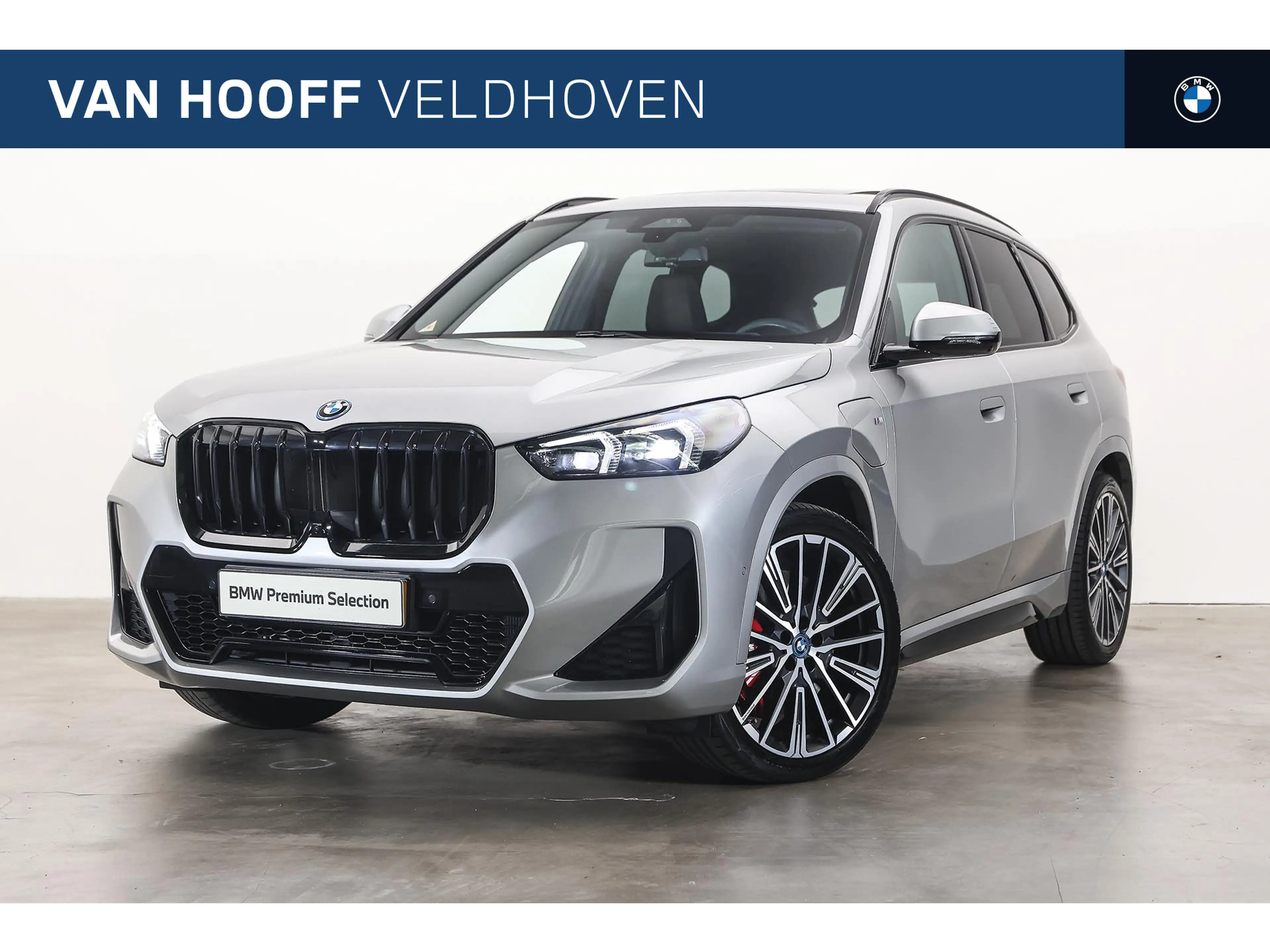 BMW X1 xDrive25e M Sport Automaat / Panoramadak / Sportst