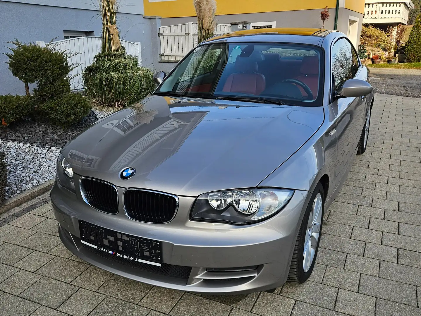BMW 120 120d Cabrio Aut. Argent - 1
