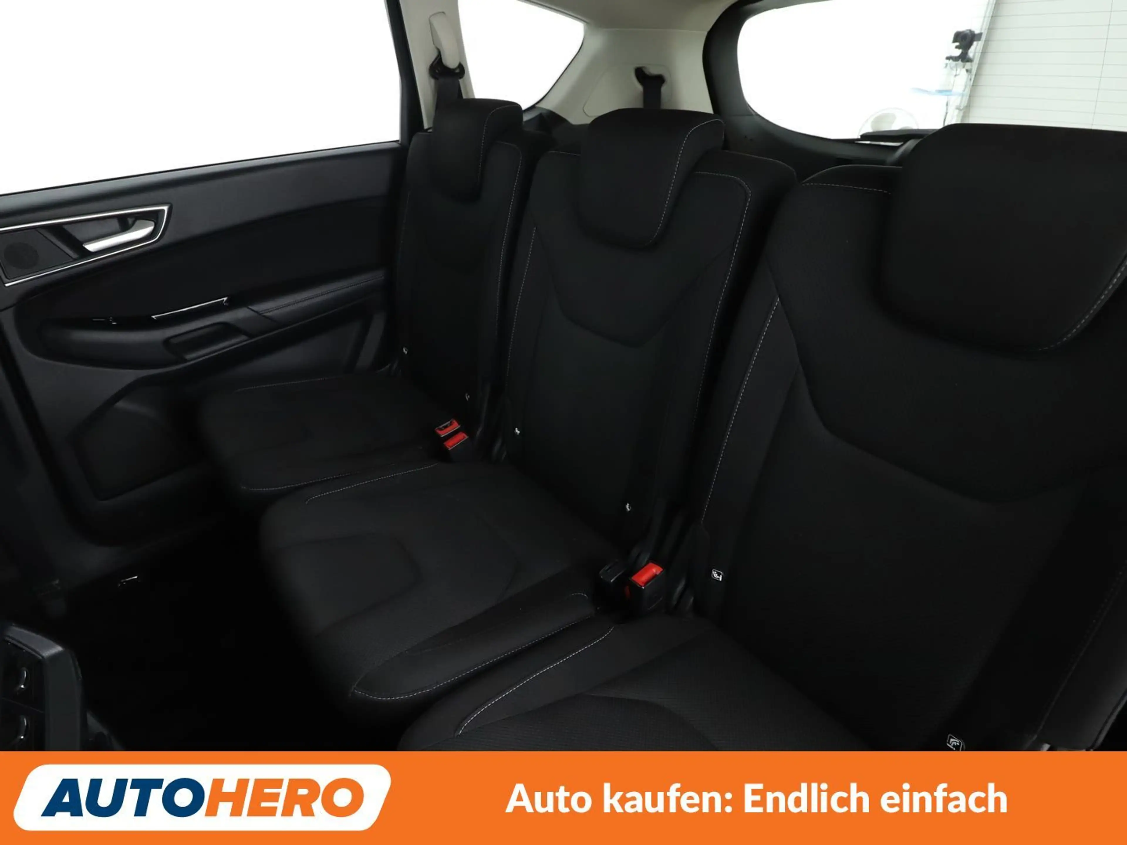 Ford S-Max 1.5 EcoBoost Titanium *NAVI*LED*TEMPO*CAM*PDC* — photo 14