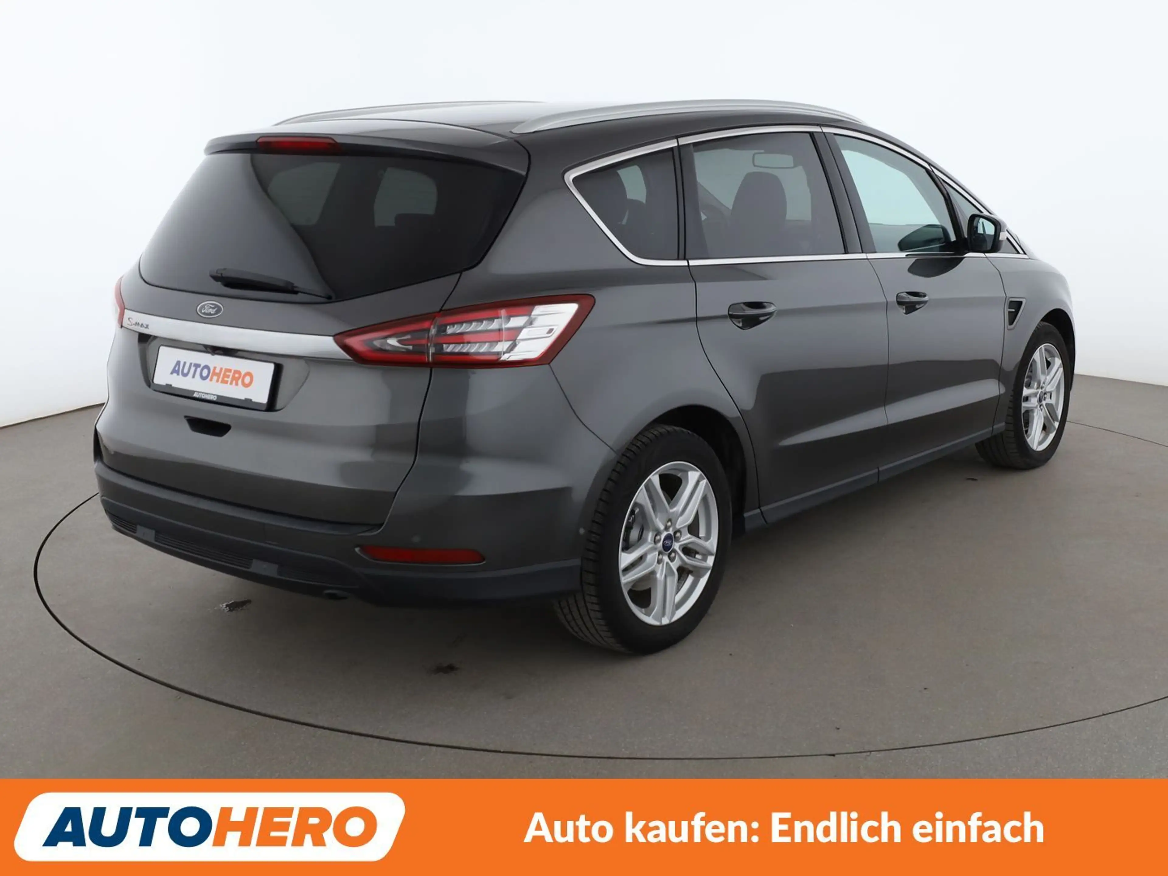 Ford S-Max 1.5 EcoBoost Titanium *NAVI*LED*TEMPO*CAM*PDC* — photo 6