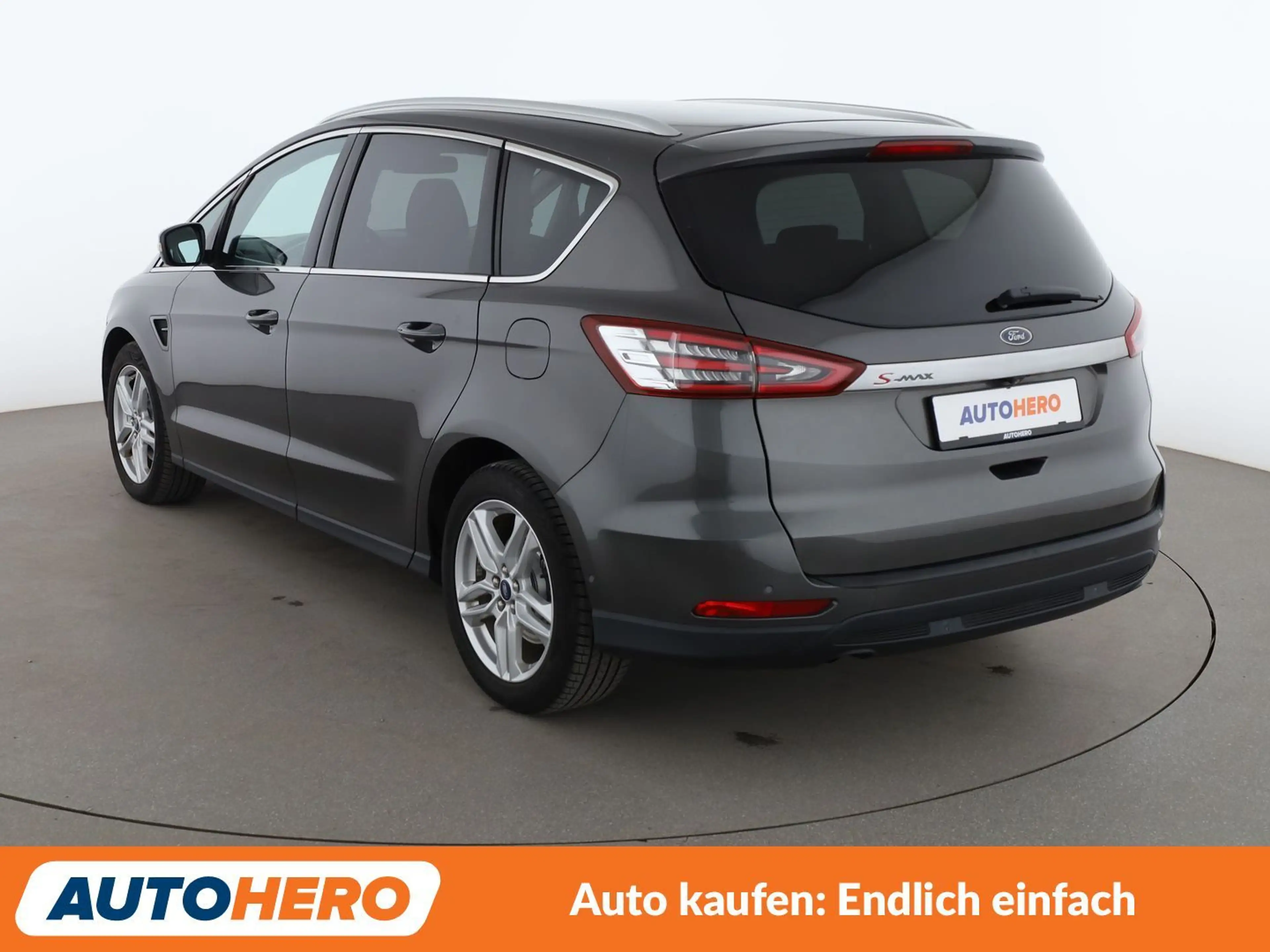 Ford S-Max 1.5 EcoBoost Titanium *NAVI*LED*TEMPO*CAM*PDC* — photo 4