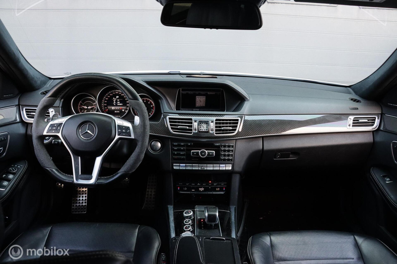 Mercedes-Benz E 63 AMG S 4MATIC|KERAMISCH|PANO|CARBON|H&K AUDIO|DRIVER'S — photo 3