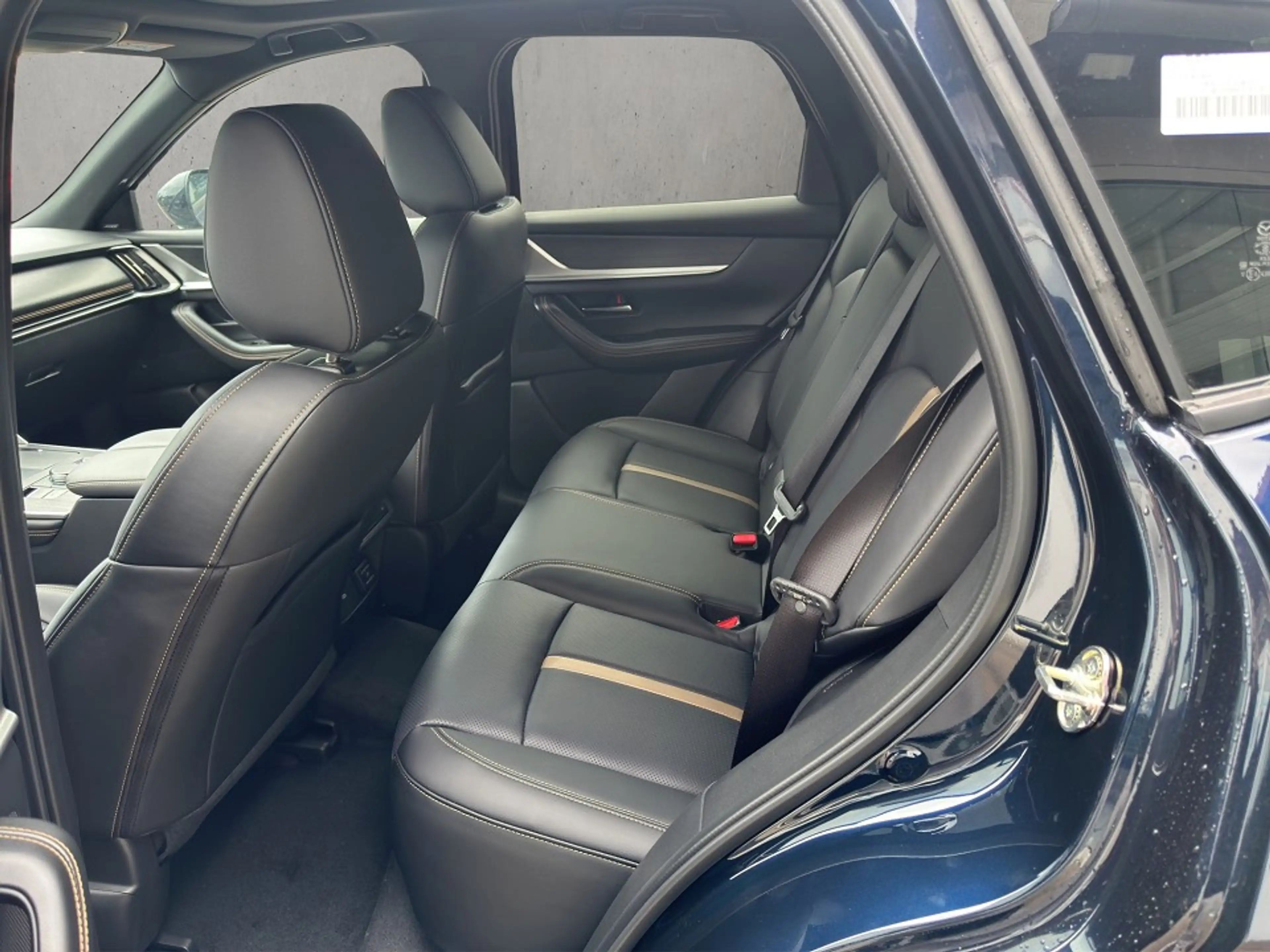 Mazda CX-60 HOMURA PLUS +LEDER-SCHWARZ+PANO+MATRIX-LED+ — photo 12