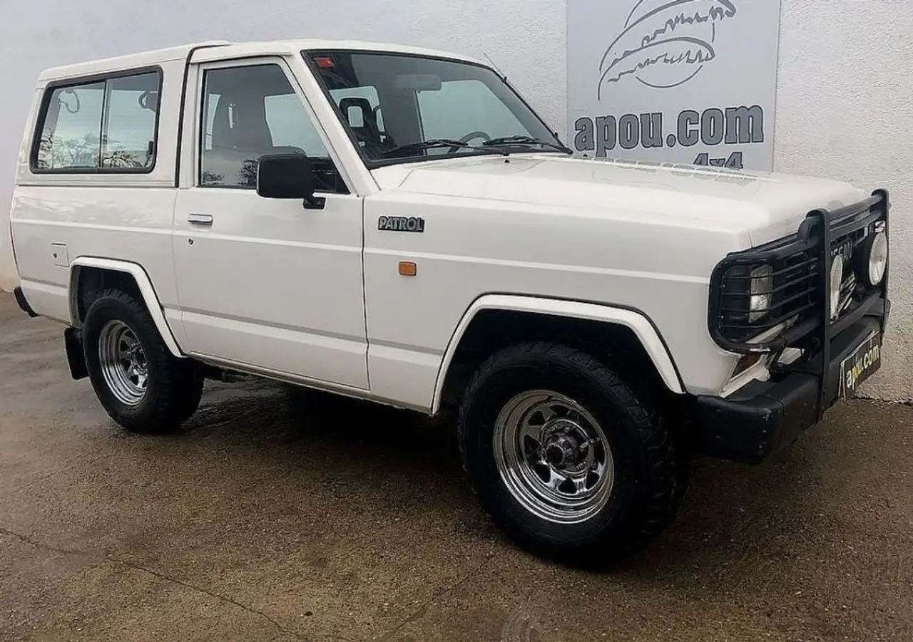 Nissan Patrol Corto TB 6 cil. 5pl., foto 2