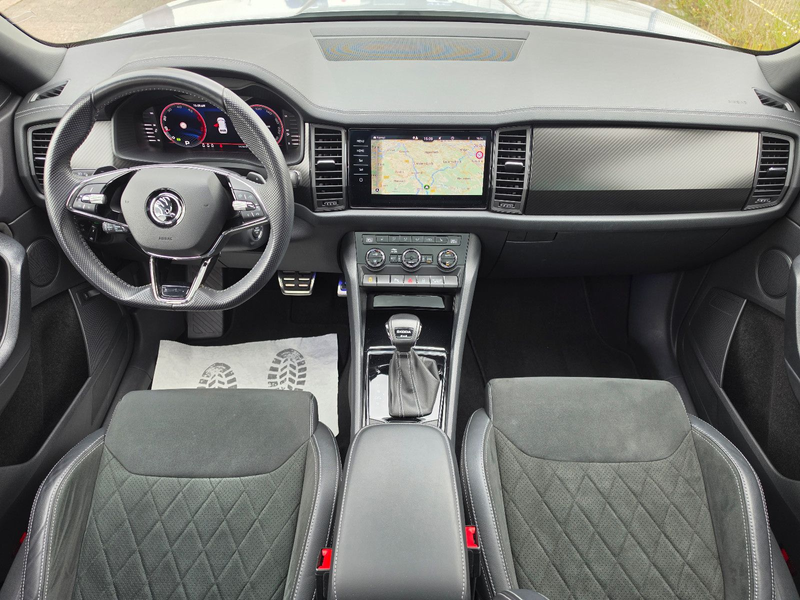 Skoda Kodiaq 2.0 TDI DSG Sportline 4x4 °PANO°AHK°CAM° — photo 8