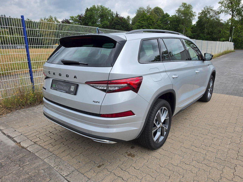 Skoda Kodiaq 2.0 TDI DSG Sportline 4x4 °PANO°AHK°CAM° — photo 2