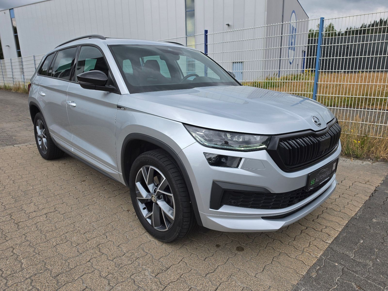 Skoda Kodiaq 2.0 TDI DSG Sportline 4x4 °PANO°AHK°CAM° — photo 3