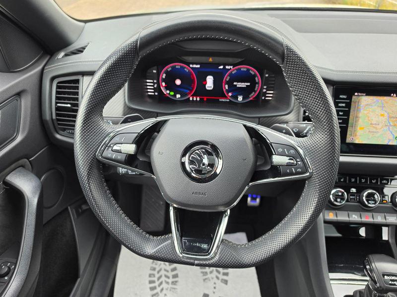 Skoda Kodiaq 2.0 TDI DSG Sportline 4x4 °PANO°AHK°CAM° — photo 9