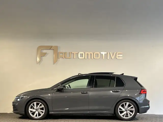 Volkswagen Golf view 6