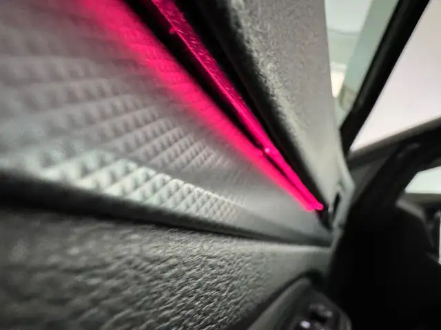 Volkswagen Golf view 14