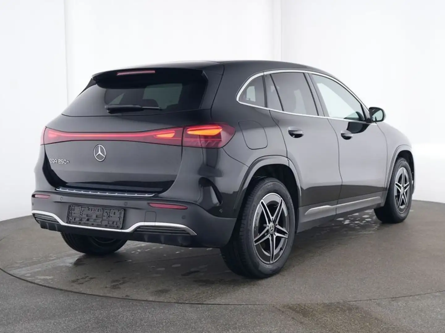 Mercedes-Benz EQA 250+ AMG ADV+KAMERA+LED+WI-PAKET+TOTW+AMBI++ Noir - 2